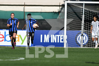 2023-03-25 - Chawinga Tabitha of Inter Women celebrating after a goal during the Serie A match football between Inter Women and Juventus Women on 25 of March 2023 at Breda stadium in Sesto San Giovanni, Italy. Photo Tiziano Ballabio - INTER - FC INTERNAZIONALE VS JUVENTUS FC - ITALIAN SERIE A WOMEN - SOCCER
