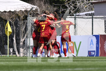 2023-04-01 - Elena Linari of AS Roma Women celebrates after scoring the 1-0 during the 21th day of the Serie A Championship Poule Scudetto between A.S. Roma Women and A.C. Milan Women at the stadio Tre Fontane on April 1, 2023 in Rome, Italy. - AS ROMA VS AC MILAN - ITALIAN SERIE A WOMEN - SOCCER