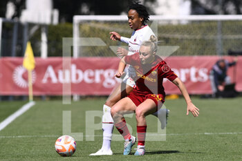 2023-04-01 - Giada Greggi of AS Roma Women and Lindsey Kimberley Thomas of A.C. Milan during the 21th day of the Serie A Championship Poule Scudetto between A.S. Roma Women and A.C. Milan Women at the stadio Tre Fontane on April 1, 2023 in Rome, Italy. - AS ROMA VS AC MILAN - ITALIAN SERIE A WOMEN - SOCCER
