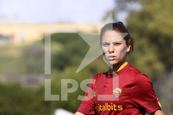 2023-04-01 - Manuela Giugliano of AS Roma Women during the 21th day of the Serie A Championship Poule Scudetto between A.S. Roma Women and A.C. Milan Women at the stadio Tre Fontane on April 1, 2023 in Rome, Italy. - AS ROMA VS AC MILAN - ITALIAN SERIE A WOMEN - SOCCER