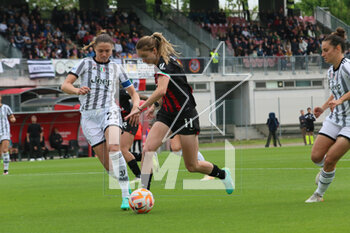 2023-04-30 - Cecilia Salvalai and Christy Grimshaw - AC MILAN VS JUVENTUS FC - ITALIAN SERIE A WOMEN - SOCCER
