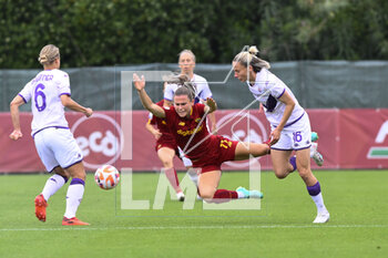 2023-04-29 - Emilie Bosshard Haavi of A.S. Roma and Kaja Erzen of ACF Fiorentina during the 6th day of the Serie A Championship Poule Scudetto between A.S. Roma Women vs ACF Fiorentina at the stadio Tre Fontane on April 29, 2023 in Rome, Italy. - AS ROMA VS ACF FIORENTINA - ITALIAN SERIE A WOMEN - SOCCER