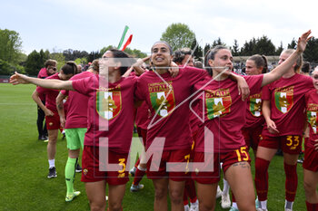2023-04-29 - The celebrations for the victory of the A.S. Rome during the 6th day of the Serie A Championship Poule Scudetto between A.S. Roma Women vs ACF Fiorentina at the stadio Tre Fontane on April 29, 2023 in Rome, Italy. - AS ROMA VS ACF FIORENTINA - ITALIAN SERIE A WOMEN - SOCCER