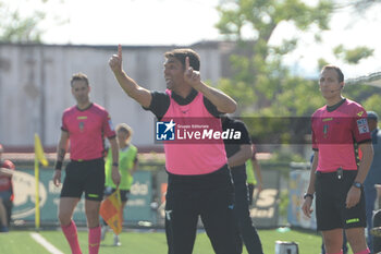 2023-06-08 - Gianluca Grassadonia coach of SS Lazio gesticulates during the Play - Out Serie A between Pomigliano Calcio vs SS Lazio Femminile at Palma Campania Stadium - POMIGLIANO VS LAZIO FEMMINILE - ITALIAN SERIE A WOMEN - SOCCER