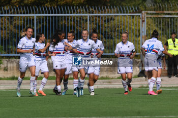 2023-10-14 - Michela Giordano of Sampdoria Women celebrate with teammates - NAPOLI FEMMINILE VS UC SAMPDORIA - ITALIAN SERIE A WOMEN - SOCCER