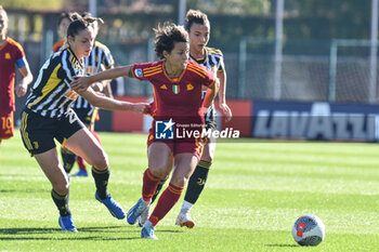 2023-11-05 - Giacinti for AS Roma during Serie A Femminile match between Juventus and AS Roma at Stadio La Marmora, Biella - JUVENTUS FC VS AS ROMA - ITALIAN SERIE A WOMEN - SOCCER