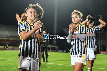 2023-11-18 - Juventus celebrates after Serie A Women match between Juventus and Inter at Stadio Pozzo, Biella (BI) - JUVENTUS FC VS FC INTERNAZIONALE WOMEN - ITALIAN SERIE A WOMEN - SOCCER