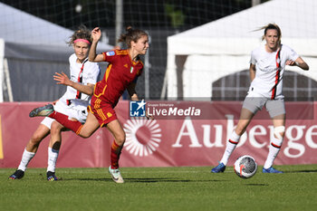 2023-12-10 - Kamila Dubcova of A.C. Milan Femminile and Manuela Giugliano of A.S. Roma Women during the 10th day of the Serie A Championship between A.S. Roma Women vs A.C. MIlan on 10 December 2023 at the Tre Fontane Stadium in Rome, Italy. - AS ROMA VS AC MILAN - ITALIAN SERIE A WOMEN - SOCCER