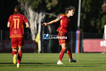 2023-12-10 - Valentina Giacinti of A.S. Roma Women celebrates after scoring 1-1 during the 10th day of the Serie A Championship between A.S. Roma Women vs A.C. MIlan on 10 December 2023 at the Tre Fontane Stadium in Rome, Italy. - AS ROMA VS AC MILAN - ITALIAN SERIE A WOMEN - SOCCER