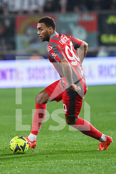 2023-01-04 - Cyriel Dessers (Cremonese) in action - US CREMONESE VS JUVENTUS FC - ITALIAN SERIE A - SOCCER