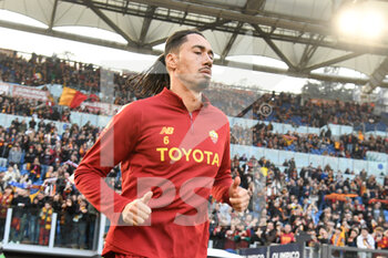 2023-01-04 - Chris Smalling (AS Roma) during the Italian Football Championship League A 2022/2023 match between AS Roma vs Bologna FC at the Olimpic Stadium in Rome  on 04 Januaryr 2023. - AS ROMA VS BOLOGNA FC - ITALIAN SERIE A - SOCCER