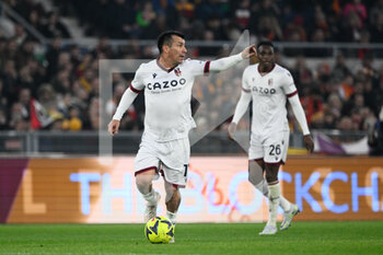 2023-01-04 - Gary Medel (Bologna FC)  during the Italian Football Championship League A 2022/2023 match between AS Roma vs Bologna FC at the Olimpic Stadium in Rome  on 04 Januaryr 2023. - AS ROMA VS BOLOGNA FC - ITALIAN SERIE A - SOCCER