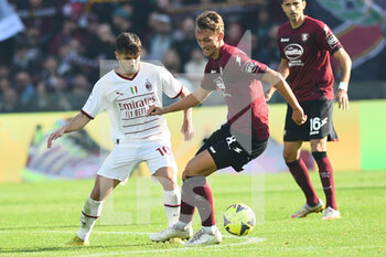 2023-01-04 - Brahim Diaz of AC Milan and Emil Bohinen of US Salernitana  competes for the ball with during the friendly football match US Salernitana 1919 v AC Milan   at Arechi stadium  - US SALERNITANA VS AC MILAN - ITALIAN SERIE A - SOCCER