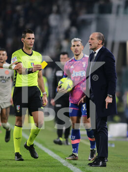 2023-01-07 - Refree showing a yellow card to Coach Massimiliano Allegri of Juventus Fc during the Italian Serie A, football match between Juventus Fc and Udinese Calcio on Jannuary 07, 2023 at Allianz Stadium, Turin, Italy. Photo Nderim Kaceli - JUVENTUS FC VS UDINESE CALCIO - ITALIAN SERIE A - SOCCER