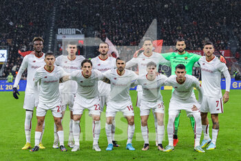 2023-01-08 - AS Roma team line up during Serie A 2022/23 football match between AC Milan and AS Roma at San Siro Stadium, Milan, Italy on January 08, 2023 - AC MILAN VS AS ROMA - ITALIAN SERIE A - SOCCER