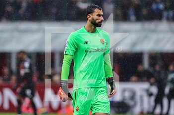 2023-01-08 - Rui Patricio of AS Roma in action during Serie A 2022/23 football match between AC Milan and AS Roma at San Siro Stadium, Milan, Italy on January 08, 2023 - AC MILAN VS AS ROMA - ITALIAN SERIE A - SOCCER
