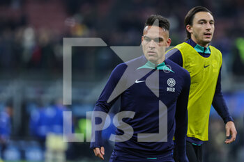 2023-01-14 - Lautaro Martinez of FC Internazionale warms up during Serie A 2022/23 football match between FC Internazionale and Hellas Verona FC at Giuseppe Meazza Stadium, Milan, Italy on January 14, 2023 - INTER - FC INTERNAZIONALE VS HELLAS VERONA - ITALIAN SERIE A - SOCCER