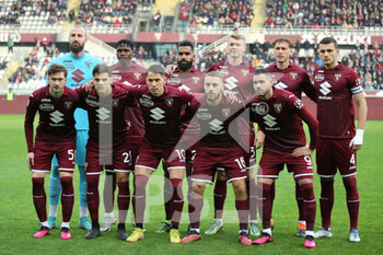 2023-01-15 - Torino FC team at the beginning of the match - TORINO FC VS SPEZIA CALCIO - ITALIAN SERIE A - SOCCER