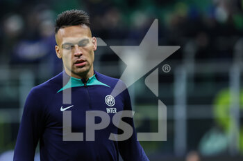 23/01/2023 - Lautaro Martinez of FC Internazionale warms up during Serie A 2022/23 football match between FC Internazionale and Empoli FC at Giuseppe Meazza Stadium, Milan, Italy on January 23, 2023 - INTER - FC INTERNAZIONALE VS EMPOLI FC - SERIE A - CALCIO