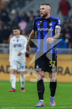 23/01/2023 - Milan Skriniar of FC Internazionale in action during Serie A 2022/23 football match between FC Internazionale and Empoli FC at Giuseppe Meazza Stadium, Milan, Italy on January 23, 2023 - INTER - FC INTERNAZIONALE VS EMPOLI FC - SERIE A - CALCIO