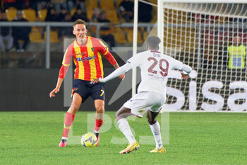 2023-01-27 - Kristoffer Askildsen (US Lecce) and Boulaye Dia (US Salernitana 1919) - US LECCE VS US SALERNITANA - ITALIAN SERIE A - SOCCER