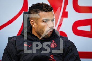 2023-01-29 - Junior Messias of AC Milan in the bench looks on during Serie A 2022/23 football match between AC Milan and US Sassuolo at San Siro Stadium, Milan, Italy on January 29, 2023 - AC MILAN VS US SASSUOLO - ITALIAN SERIE A - SOCCER