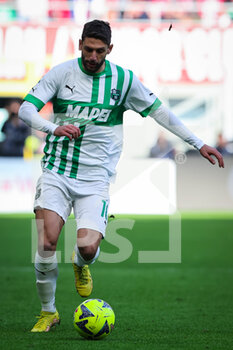 2023-01-29 - Domenico Berardi of US Sassuolo in action during Serie A 2022/23 football match between AC Milan and US Sassuolo at San Siro Stadium, Milan, Italy on January 29, 2023 - AC MILAN VS US SASSUOLO - ITALIAN SERIE A - SOCCER