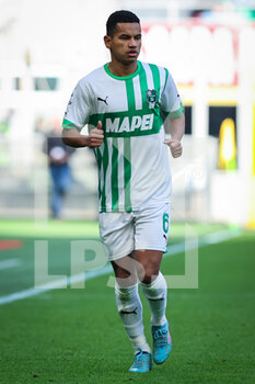 2023-01-29 - Rogerio of US Sassuolo in action during Serie A 2022/23 football match between AC Milan and US Sassuolo at San Siro Stadium, Milan, Italy on January 29, 2023 - AC MILAN VS US SASSUOLO - ITALIAN SERIE A - SOCCER