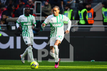 2023-01-29 - Armand Lauriente of US Sassuolo in action during Serie A 2022/23 football match between AC Milan and US Sassuolo at San Siro Stadium, Milan, Italy on January 29, 2023 - AC MILAN VS US SASSUOLO - ITALIAN SERIE A - SOCCER