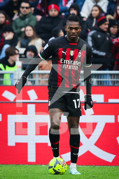 2023-01-29 - Rafael Leao of AC Milan in action during Serie A 2022/23 football match between AC Milan and US Sassuolo at San Siro Stadium, Milan, Italy on January 29, 2023 - AC MILAN VS US SASSUOLO - ITALIAN SERIE A - SOCCER