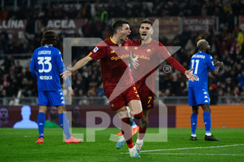 2023-02-04 - Roger Ibanez (AS Roma) celebrates after scoring the goal 1-0 during the Italian Football Championship League A 2022/2023 match between AS Roma vs Empoli FC at the Olimpic Stadium in Rome  on 04 February 2023. - AS ROMA VS EMPOLI FC - ITALIAN SERIE A - SOCCER