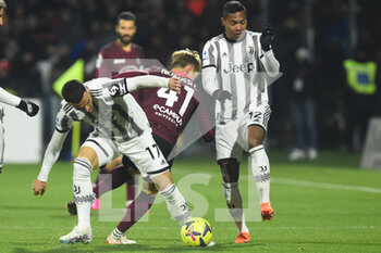 2023-02-07 - Filip Kostic of Juventus FC competes for the ball with Hans Nicolussi Caviglia of US Salernitana  during the Serie A match between US Salernitana 1919 v Juventus FC  at Arechi  Stadium  - US SALERNITANA VS JUVENTUS FC - ITALIAN SERIE A - SOCCER