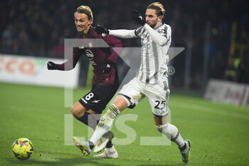 2023-02-07 - Emil Bohinen of US Salernitana  competes for the ball with Adrien Rabiot of Juventus FC  during the Serie A match between US Salernitana 1919 v Juventus FC  at Arechi  Stadium  - US SALERNITANA VS JUVENTUS FC - ITALIAN SERIE A - SOCCER
