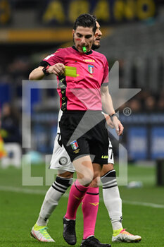 2023-02-18 - Referee Federico Dionisi during the Italian Serie A football match between Inter FC Internazionale Udinese Calcio on 18 of February 2023 at Giuseppe Meazza San Siro Siro stadium in Milan, Italy. Photo Tiziano Ballabio - INTER - FC INTERNAZIONALE VS UDINESE CALCIO - ITALIAN SERIE A - SOCCER