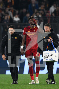 2023-02-19 - Tammy Abraham (AS Roma) out due to injury during the Italian Football Championship League A 2022/2023 match between AS Roma vs Hellas Verona at the Olimpic Stadium in Rome  on 19 February 2023. - AS ROMA VS HELLAS VERONA - ITALIAN SERIE A - SOCCER