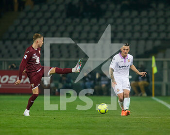 2023-02-20 - Emanuele Valeri of Us Cremonese and during the Italian Serie A, football match between Torino FC and Us Cremonese, on 20 February 2023 at Stadio Olimpico Grande Torino in Turin, Italy. Photo Ndrerim Kaceli - TORINO FC VS US CREMONESE - ITALIAN SERIE A - SOCCER