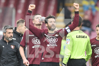 2023-02-26 - Antonio Candreva of US Salernitana  cheers after the goal scored  during the Serie A match between US Salernitana 1919 v AC Monza  at Stadio Arechi   - US SALERNITANA VS AC MONZA - ITALIAN SERIE A - SOCCER