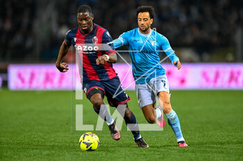 2023-03-11 - Bologna's Adama Soumaoro and Lazio’s Felipe Anderson in action - BOLOGNA FC VS SS LAZIO - ITALIAN SERIE A - SOCCER