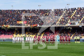 2023-03-12 - Players of the two teams prior to the minute of silence in honour of the victims of Cutro - US LECCE VS TORINO FC - ITALIAN SERIE A - SOCCER