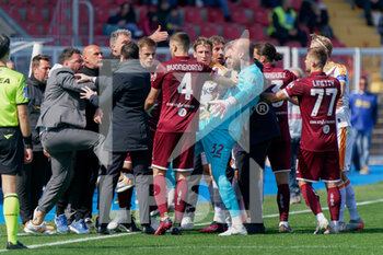 2023-03-12 - Players of Lecce and players of Torino react - US LECCE VS TORINO FC - ITALIAN SERIE A - SOCCER