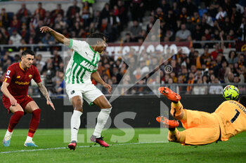 2023-03-12 - Armand Lauriente' (US Sassuolo) goal 0-1 during the Italian Football Championship League A 2022/2023 match between AS Roma vs US Sassuolo at the Olimpic Stadium in Rome  on 12 March 2023. - AS ROMA VS US SASSUOLO - ITALIAN SERIE A - SOCCER