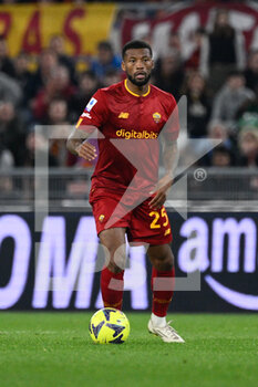 2023-03-12 - Georginio Wijnaldum (AS Roma) during the Italian Football Championship League A 2022/2023 match between AS Roma vs US Sassuolo at the Olimpic Stadium in Rome  on 12 March 2023. - AS ROMA VS US SASSUOLO - ITALIAN SERIE A - SOCCER