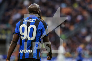 2023-04-01 - Romelu Lukaku of FC Internazionale seen during Serie A 2022/23 football match between FC Internazionale and ACF Fiorentina at Giuseppe Meazza Stadium, Milan, Italy on April 01, 2023 - INTER - FC INTERNAZIONALE VS ACF FIORENTINA - ITALIAN SERIE A - SOCCER