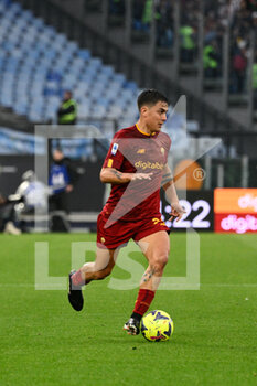 2023-04-02 - Paulo Dybala (AS Roma)  during the Italian Football Championship League A 2022/2023 match between AS Roma vs UC Sampdoria at the Olimpic Stadium in Rome  on 02 Apri 2023. - AS ROMA VS UC SAMPDORIA - ITALIAN SERIE A - SOCCER