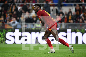 2023-04-02 - Tammy Abraham (AS Roma)  during the Italian Football Championship League A 2022/2023 match between AS Roma vs UC Sampdoria at the Olimpic Stadium in Rome  on 02 Apri 2023. - AS ROMA VS UC SAMPDORIA - ITALIAN SERIE A - SOCCER