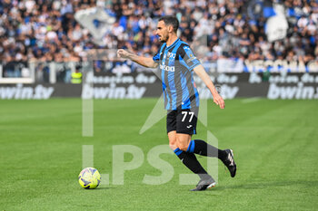 2023-04-08 - Davide Zappacosta (Atalanta) in action - ATALANTA BC VS BOLOGNA FC - ITALIAN SERIE A - SOCCER
