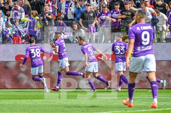 2023-04-08 - Fiorentina's Cristiano Biraghi celebrates after scoring the 1-0 goal - ACF FIORENTINA VS SPEZIA CALCIO - ITALIAN SERIE A - SOCCER