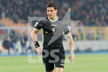 2023-04-07 - the referee Gianluca Manganiello of Pinerolo - US LECCE VS SSC NAPOLI - ITALIAN SERIE A - SOCCER