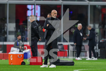 2023-04-07 - Stefano Pioli Head Coach of AC Milan looks on during Serie A 2022/23 football match between AC Milan and Empoli FC at San Siro Stadium, Milan, Italy on April 07, 2023 - AC MILAN VS EMPOLI FC - ITALIAN SERIE A - SOCCER