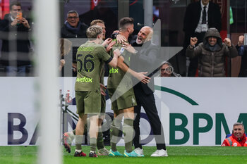 2023-04-07 - Olivier Giroud of AC Milan celebrates his goal with his teammates and Stefano Pioli Head Coach of AC Milan that was later disallowed by VAR during Serie A 2022/23 football match between AC Milan and Empoli FC at San Siro Stadium, Milan, Italy on April 07, 2023 - AC MILAN VS EMPOLI FC - ITALIAN SERIE A - SOCCER